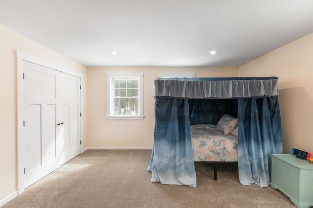 16 Ghia Street, Fryeburg, ME 04037