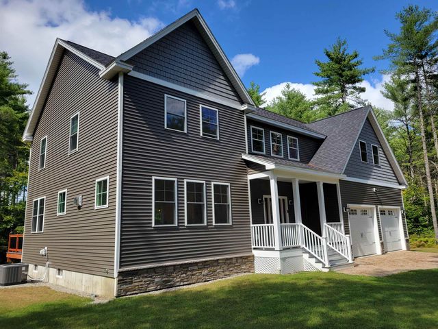 16 Ghia Street, Fryeburg, ME 04037