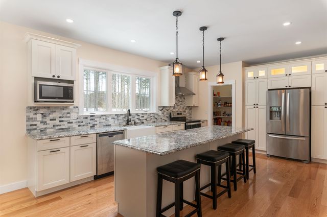 16 Ghia Street, Fryeburg, ME 04037