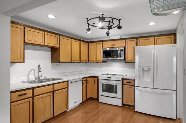 1101 Sibley Memorial Highway 207, Lilydale, MN 55118