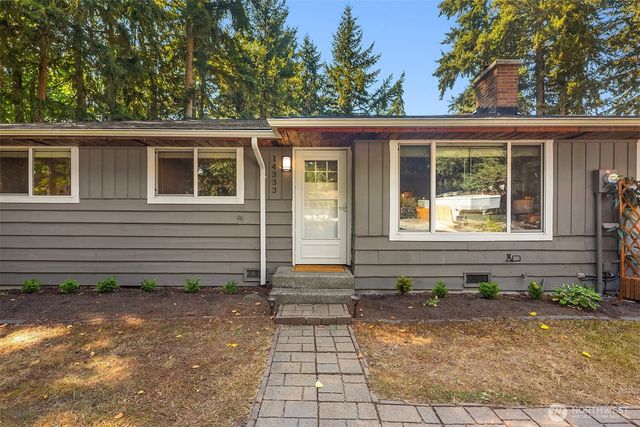 14333 165th Place SE, Renton, WA 98059