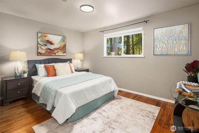14333 165th Place SE, Renton, WA 98059