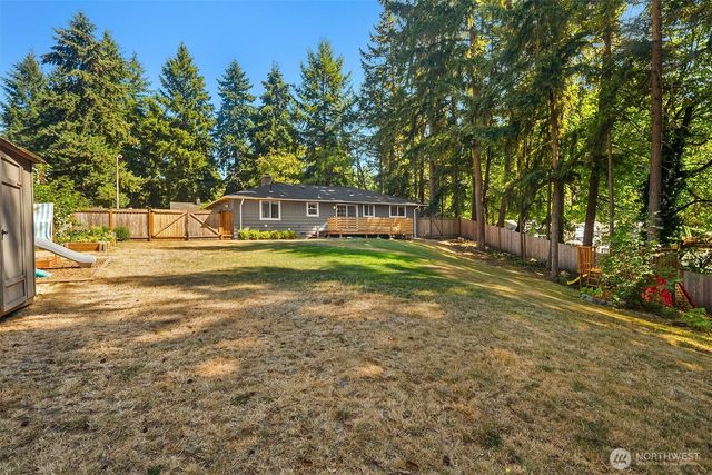 14333 165th Place SE, Renton, WA 98059