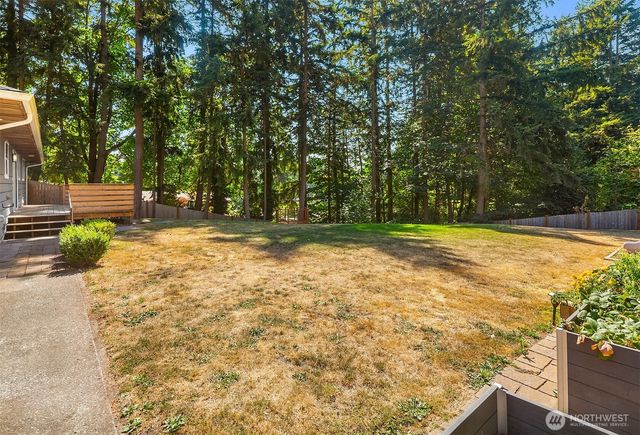 14333 165th Place SE, Renton, WA 98059
