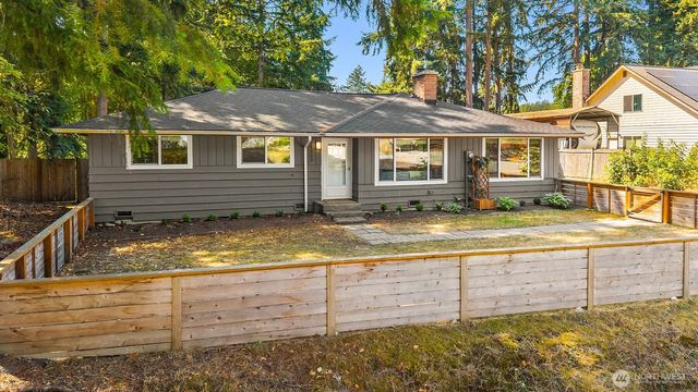 14333 165th Place SE, Renton, WA 98059