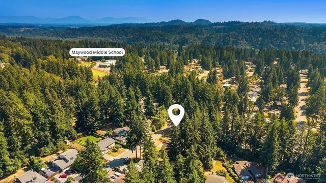 14333 165th Place SE, Renton, WA 98059
