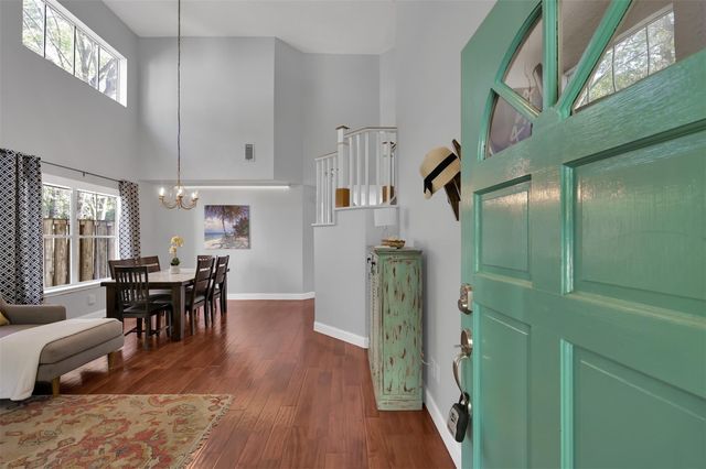 59 E Autumn Branch Circle, The Woodlands, TX 77382