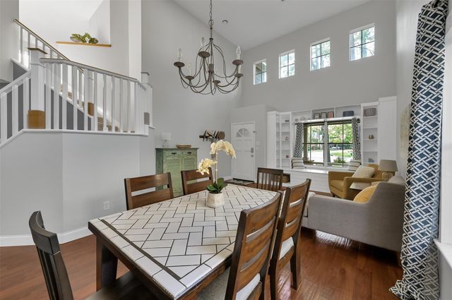 59 E Autumn Branch Circle, The Woodlands, TX 77382