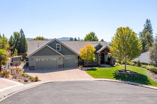 119 NW Caddis Place, Grants Pass, OR 97527