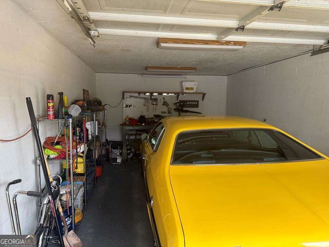 1837 Whooping Creek Road, Carrollton, GA 30116