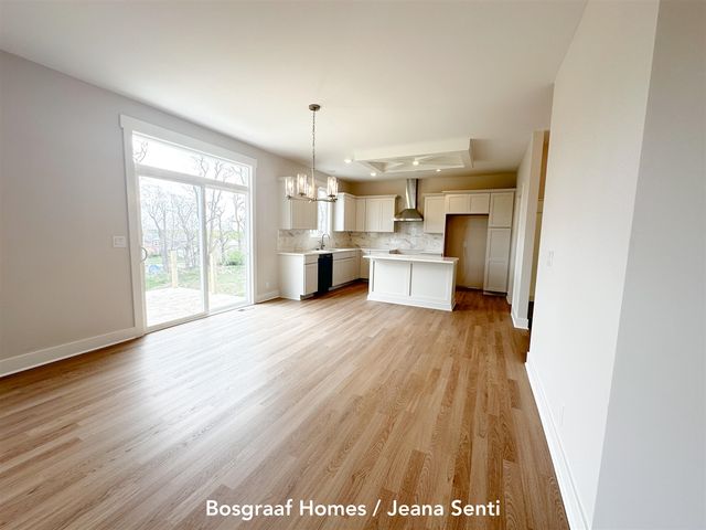 8366 Bauerridge Avenue, Jenison, MI 49428