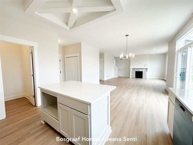 8366 Bauerridge Avenue, Jenison, MI 49428