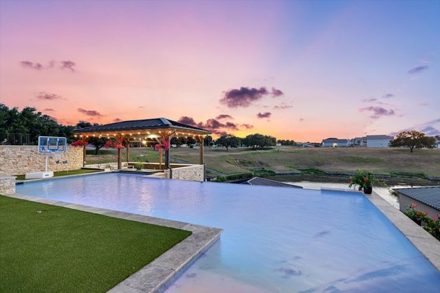 112 CLEARWATER DR, Kingsland, TX 78639