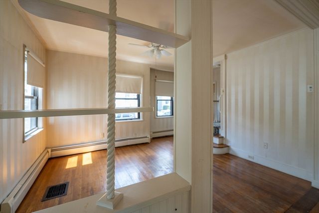 46 Park St, New Bedford, MA 02740