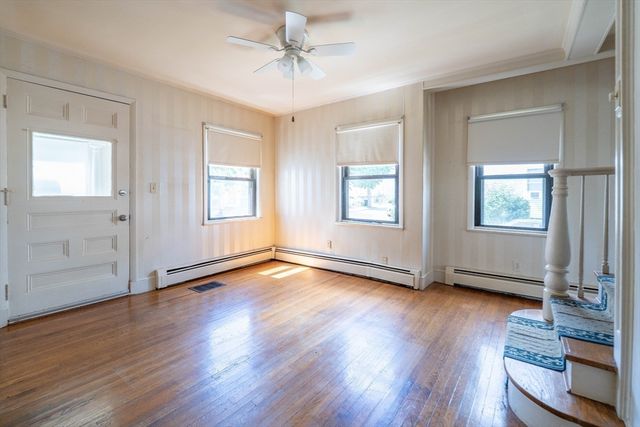 46 Park St, New Bedford, MA 02740