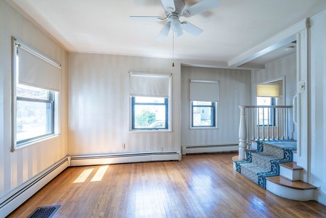 46 Park St, New Bedford, MA 02740
