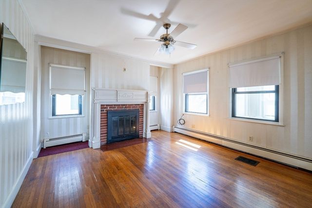 46 Park St, New Bedford, MA 02740
