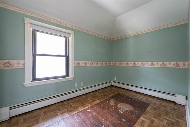 46 Park St, New Bedford, MA 02740