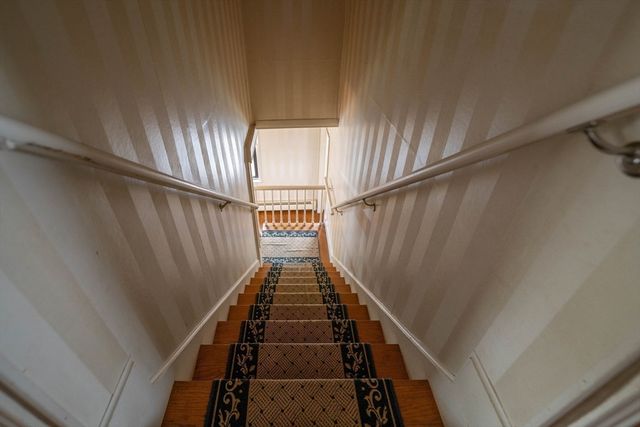 46 Park St, New Bedford, MA 02740