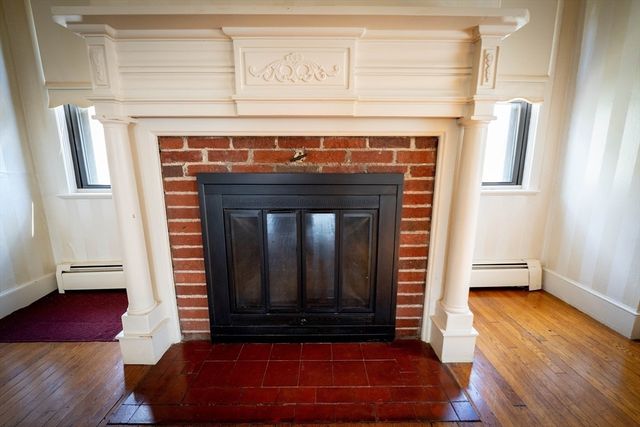 46 Park St, New Bedford, MA 02740