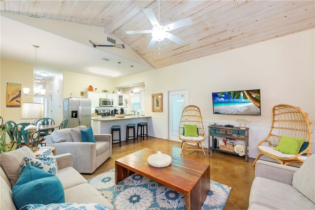 2212 State Highway 361 202, Port Aransas, TX 78373