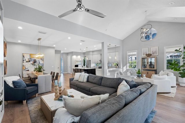6054 YEATS MANOR DRIVE, Tampa, FL 33616