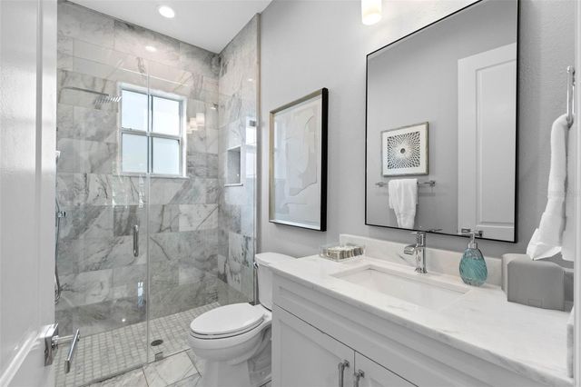 6054 YEATS MANOR DRIVE, Tampa, FL 33616