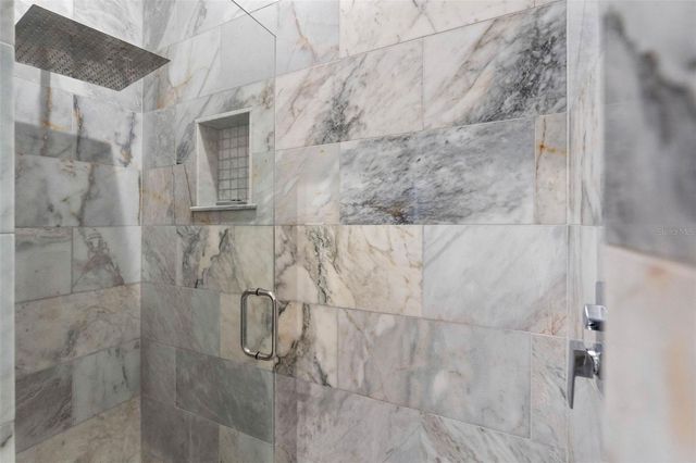6054 YEATS MANOR DRIVE, Tampa, FL 33616
