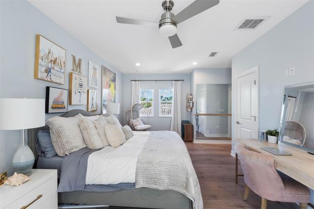 6054 YEATS MANOR DRIVE, Tampa, FL 33616