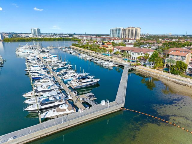 6054 YEATS MANOR DRIVE, Tampa, FL 33616
