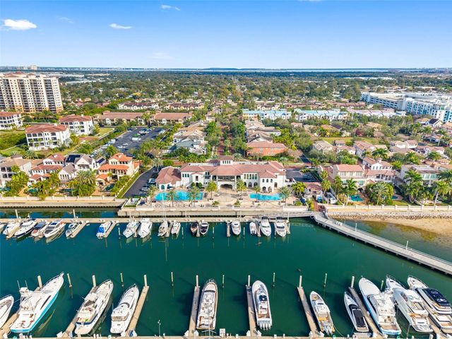 6054 YEATS MANOR DRIVE, Tampa, FL 33616