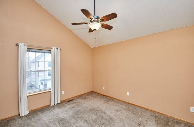 1143 SE Village View Lane, Ankeny, IA 50021