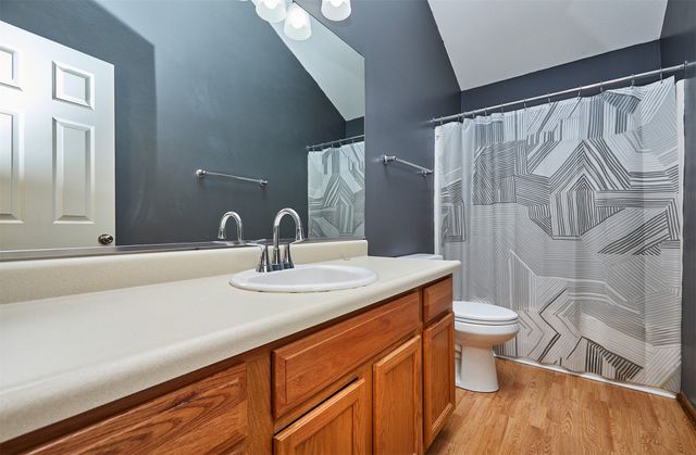 1143 SE Village View Lane, Ankeny, IA 50021