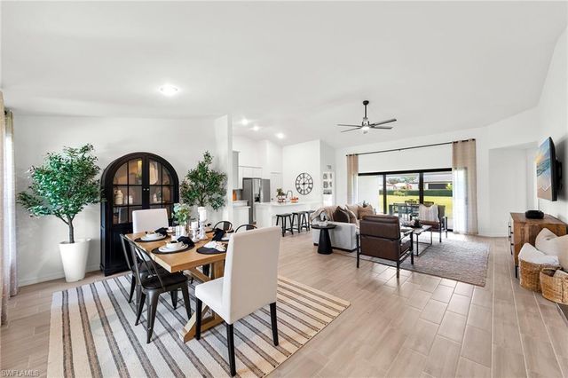 342 NE 14th TER, Cape Coral, FL 33909