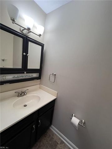 1652 Skiffes Creek CIR, Williamsburg, VA 23185