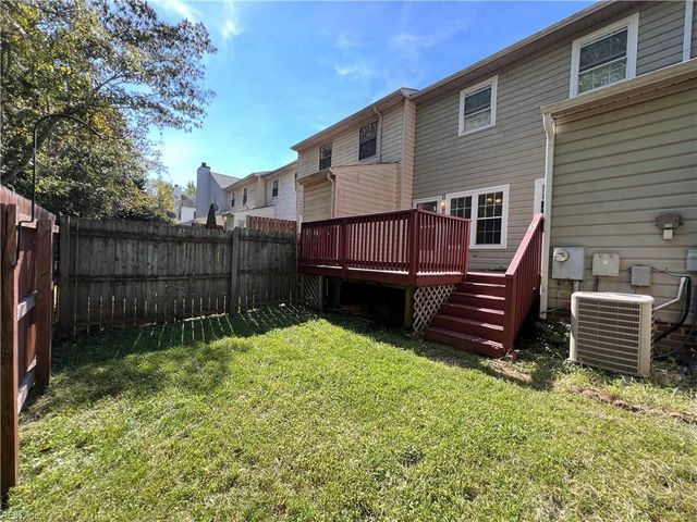 1652 Skiffes Creek CIR, Williamsburg, VA 23185