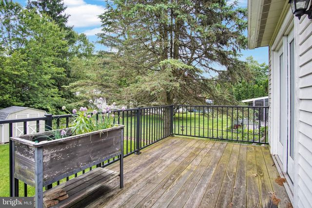 31 BRANDYWINE DR, Shrewsbury, PA 17361