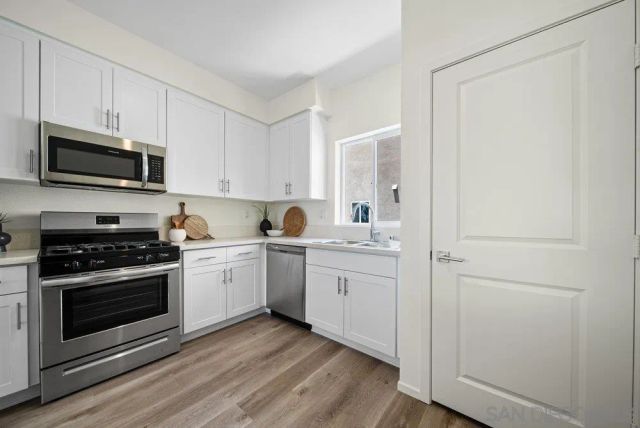 8192 Golden Ave, Lemon Grove, CA 91945