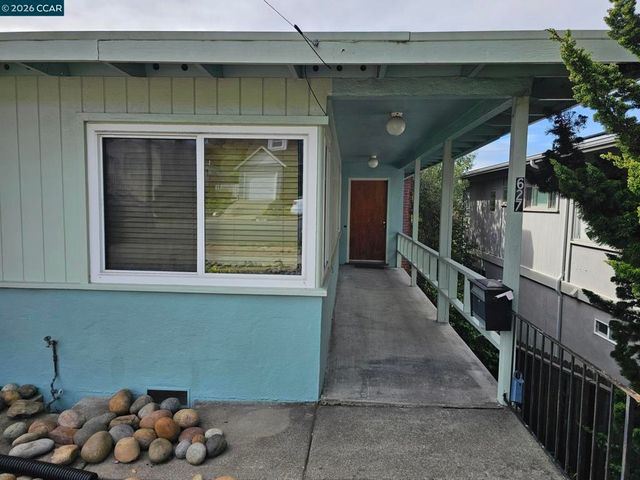 627 627 Kern St, Richmond, CA 94805