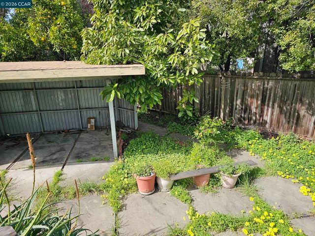 627 627 Kern St, Richmond, CA 94805