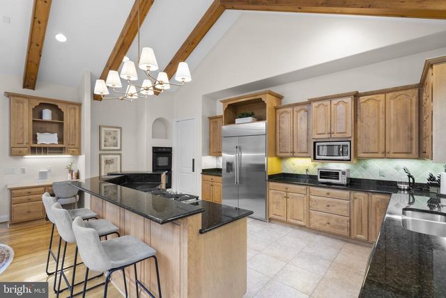 11223 RIVER VIEW DR, Potomac, MD 20854