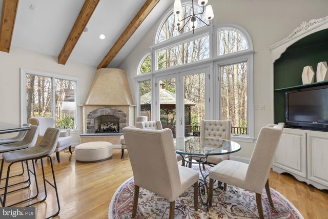 11223 RIVER VIEW DR, Potomac, MD 20854