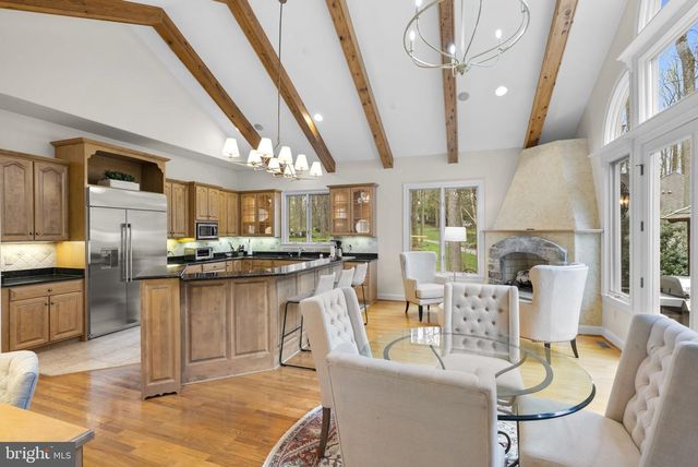 11223 RIVER VIEW DR, Potomac, MD 20854