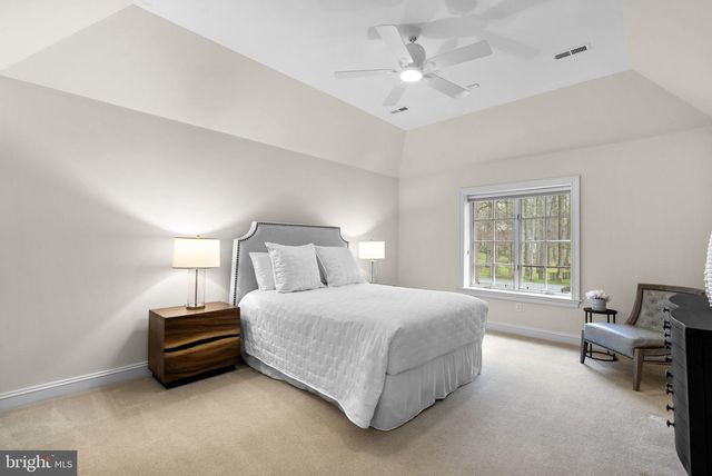 11223 RIVER VIEW DR, Potomac, MD 20854