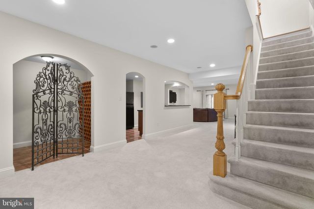 11223 RIVER VIEW DR, Potomac, MD 20854