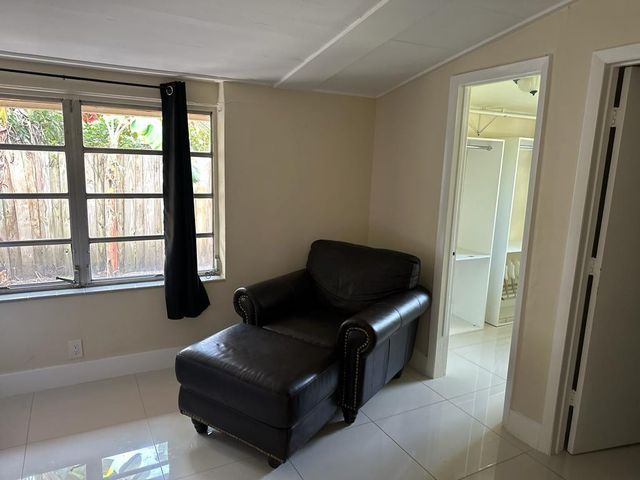 370 Delaware Avenue, Fort Lauderdale, FL 33312