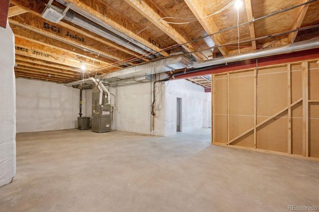 6372 N Dunkirk Court, Aurora, CO 80019