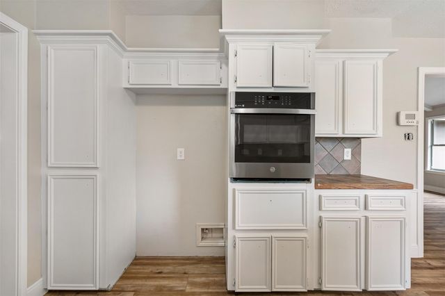 25519 Many Oak Drive, Spring, TX 77380