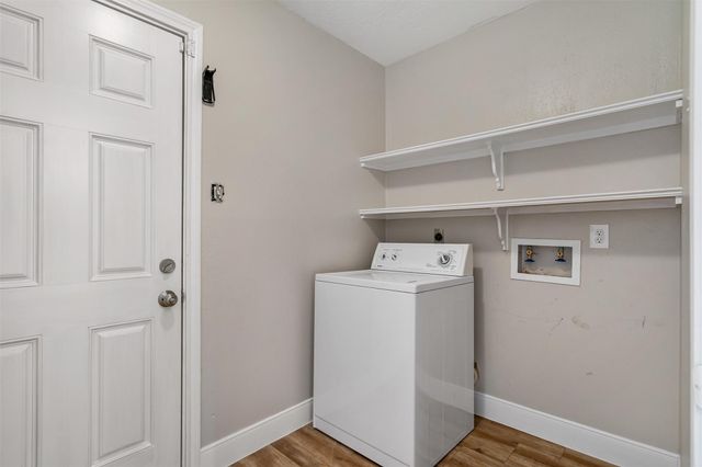 25519 Many Oak Drive, Spring, TX 77380