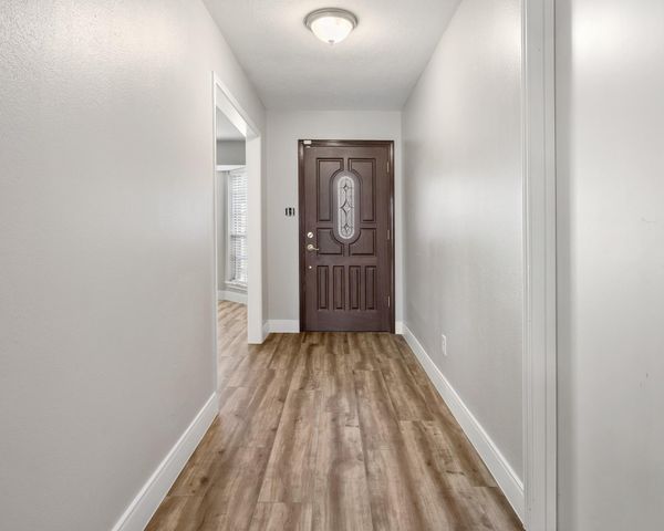 25519 Many Oak Drive, Spring, TX 77380